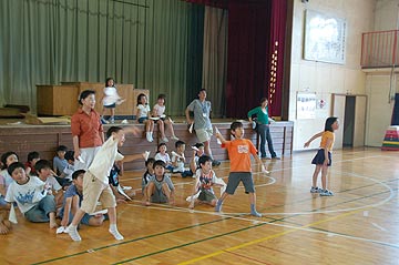 折り紙飛行機大会