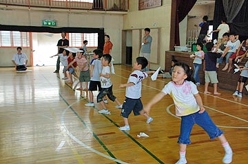 折り紙飛行機大会