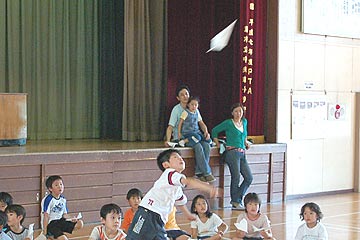 折り紙飛行機大会